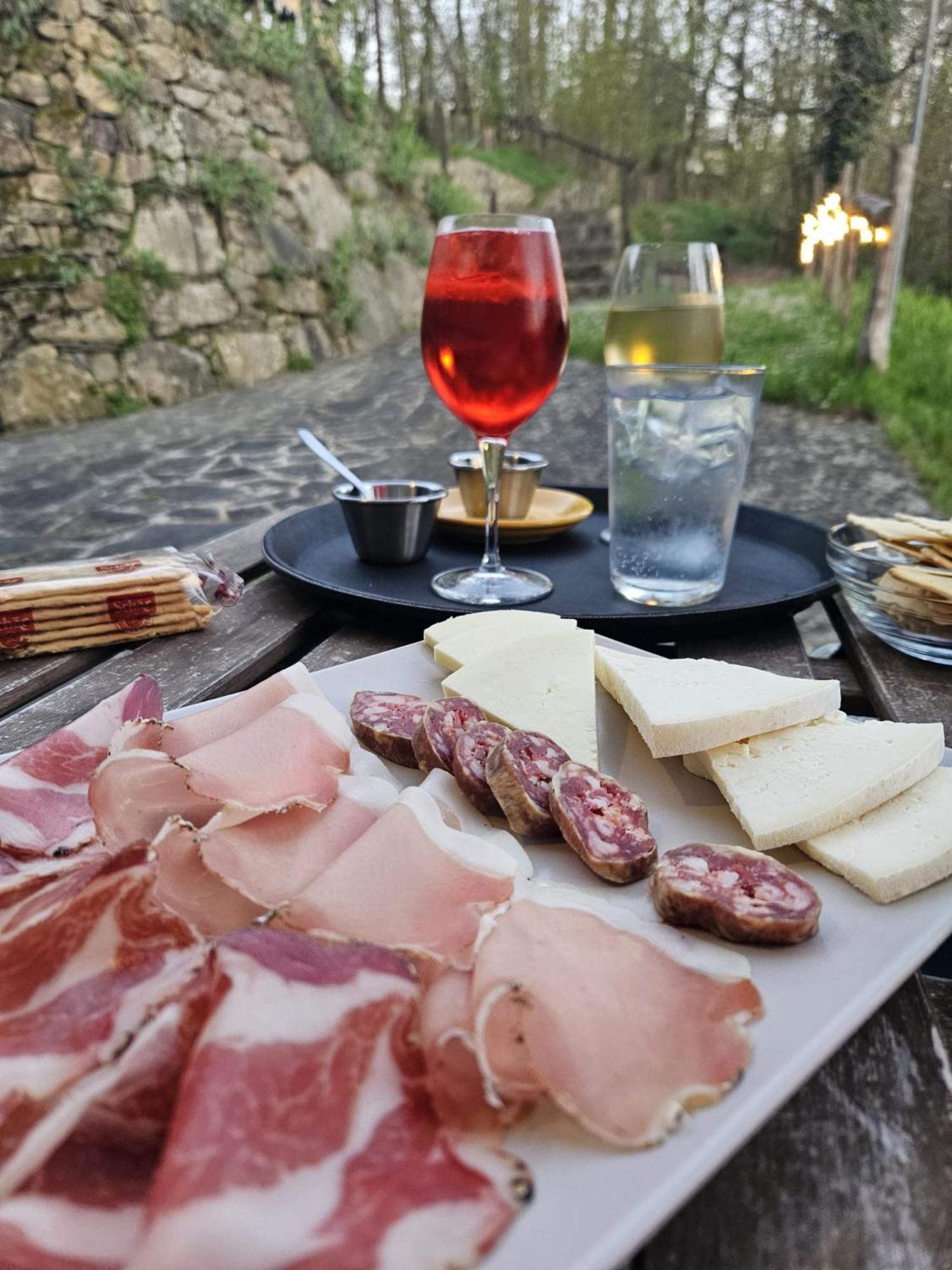 Camping Grondola - Federicofarm Pontremoli Zewnętrze zdjęcie